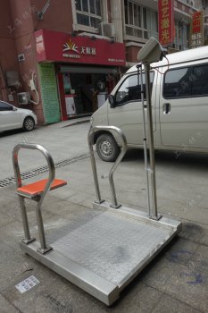 ͸���Ʋ��˷Q��݆�γӣ��ۯB��y͸����